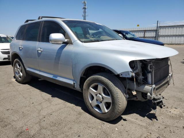 WVGZG77L66D026787 - 2006 VOLKSWAGEN TOUAREG 3.2 SILVER photo 4