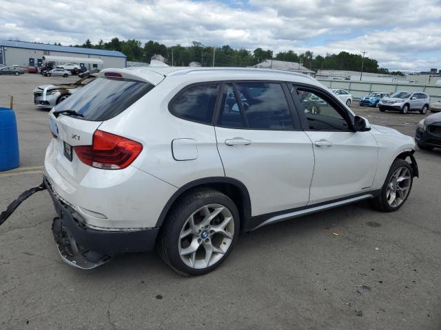 WBAVM5C5XFVV93485 - 2015 BMW X1 XDRIVE35I WHITE photo 3