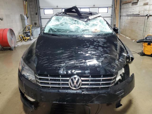 1VWBM7A30DC004601 - 2013 VOLKSWAGEN PASSAT SE Սև լուսանկար 5