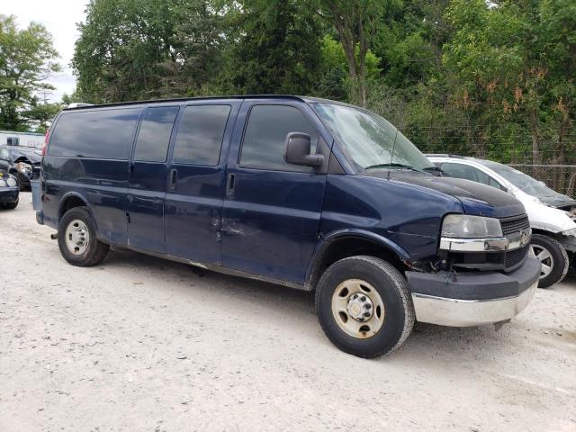 1GCHG39K991138406 - 2009 CHEVROLET EXPRESS BLUE photo 4