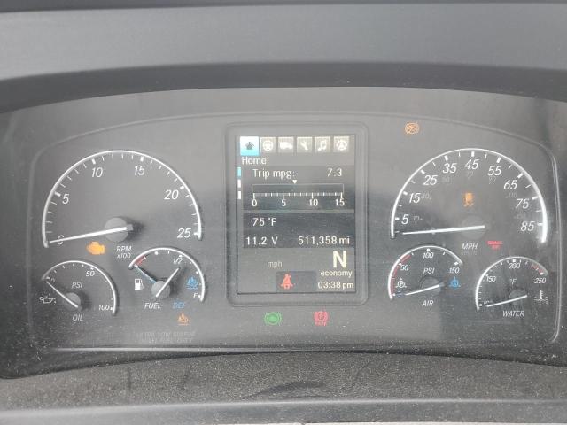 3AKJHLDR6KSKN8013 - 2019 FREIGHTLINER CASCADIA 1 WHITE photo 8