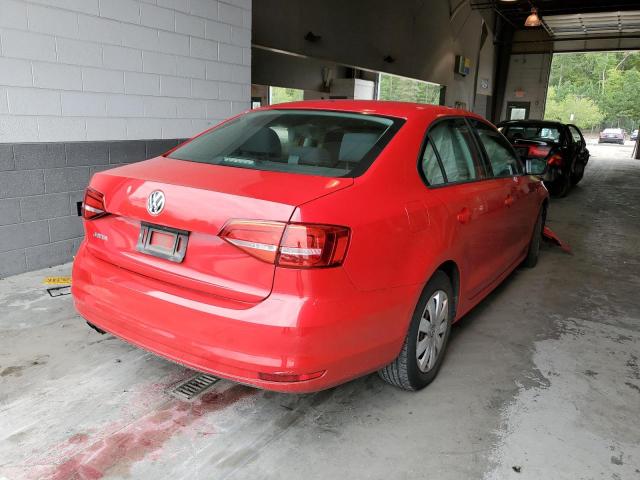 3VW2K7AJ1FM339503 - 2015 VOLKSWAGEN JETTA BASE 红色 照片 4