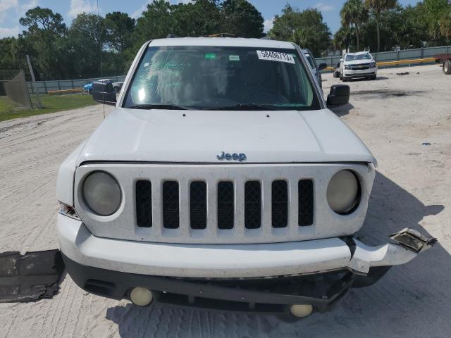 1C4NJPFB5ED723184 - 2014 JEEP PATRIOT LATITUDE WHITE photo 5