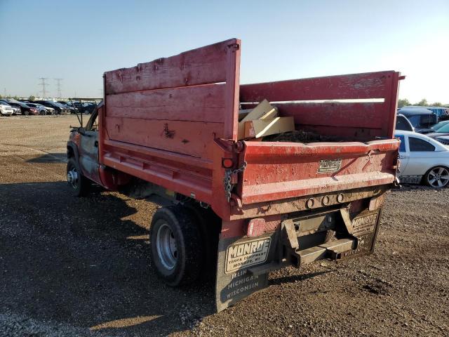 1GBJC34U85E265046 - 2005 CHEVROLET SILVERADO C3500 RED photo 3