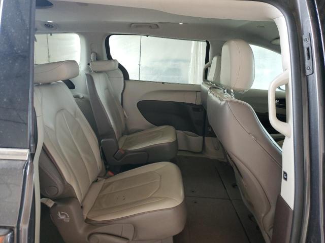 2C4RC1BG8HR505395 - 2017 CHRYSLER PACIFICA TOURING L GRAY photo 11