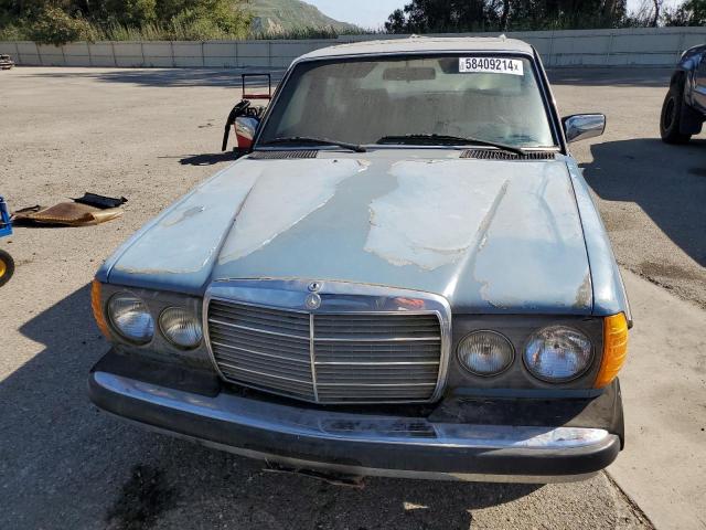 WDB12312312168526 - 1980 MERCEDES-BENZ 240D BLUE photo 5