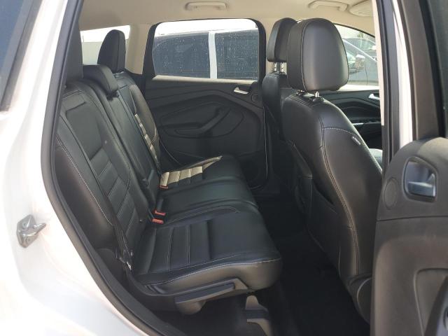 1FMCU9GD1HUD38019 - 2017 FORD ESCAPE SE WHITE photo 11