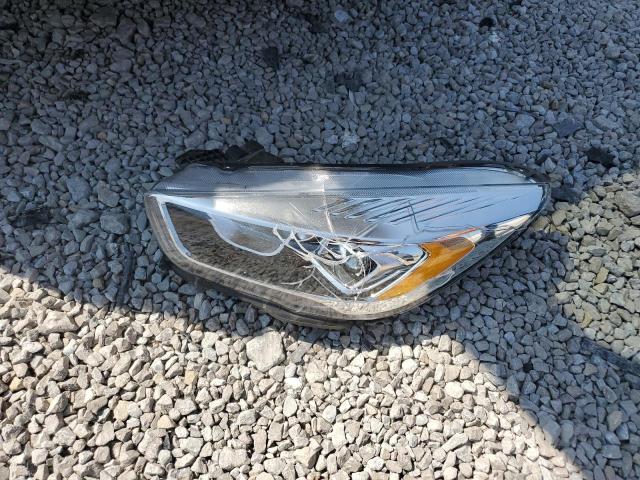 1FMCU9GD1HUD38019 - 2017 FORD ESCAPE SE WHITE photo 13