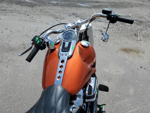 1HD1YGK25KB043839 - 2019 HARLEY-DAVIDSON FLFBS ORANGE photo 5