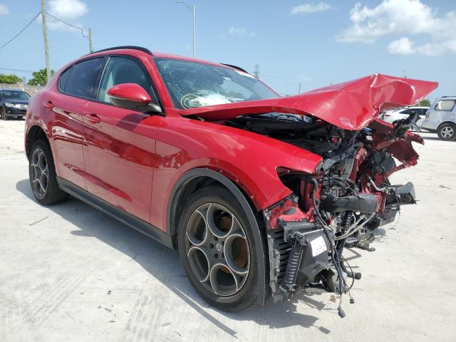 ZASFAKPN7J7B77472 - 2018 ALFA ROMEO STELVIO SPORT Rot Foto 4