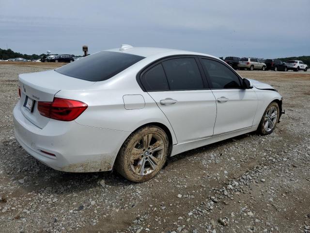 WBA8E5G51JNU47005 - 2018 BMW 320 XI WHITE photo 3