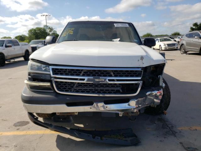1GCEC19V77Z110874 - 2007 CHEVROLET SILVERADO C1500 CLASSIC WHITE photo 5