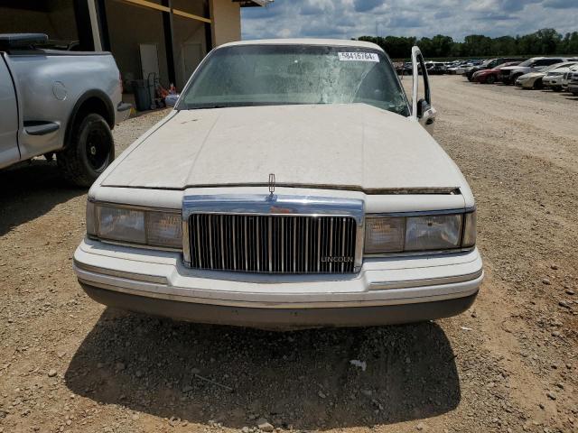 1LNLM82W3RY616383 - 1994 LINCOLN TOWN CAR SIGNATURE WHITE photo 5