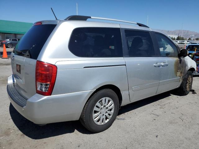 KNDMG4C75C6505692 - 2012 KIA SEDONA LX SILVER photo 3