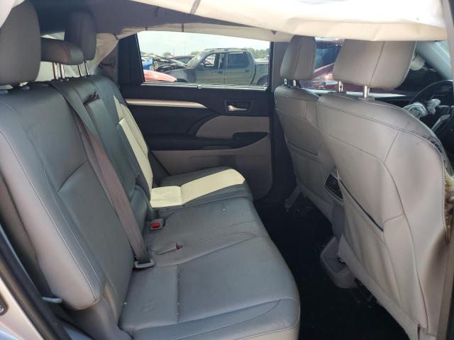 5TDKKRFH9GS153990 - 2016 TOYOTA HIGHLANDER XLE Gümüş foto 11
