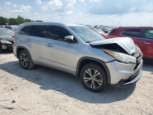 5TDKKRFH9GS153990 - 2016 TOYOTA HIGHLANDER XLE Gümüş foto 4