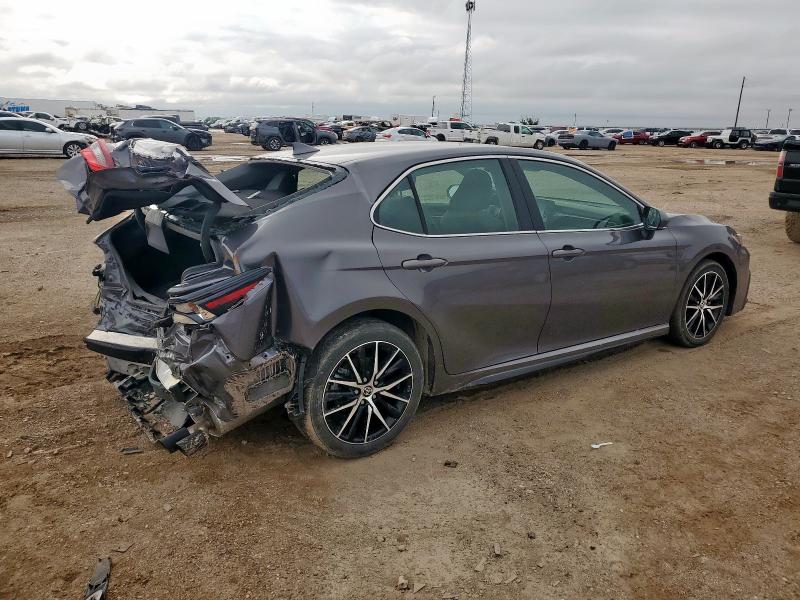 4T1G11AK9PU742431 - 2023 TOYOTA CAMRY SE NIGHT SHADE SILVER photo 3