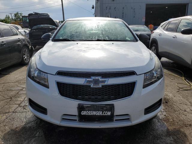 1G1PB5SH1D7257439 - 2013 CHEVROLET CRUZE LS WHITE photo 5