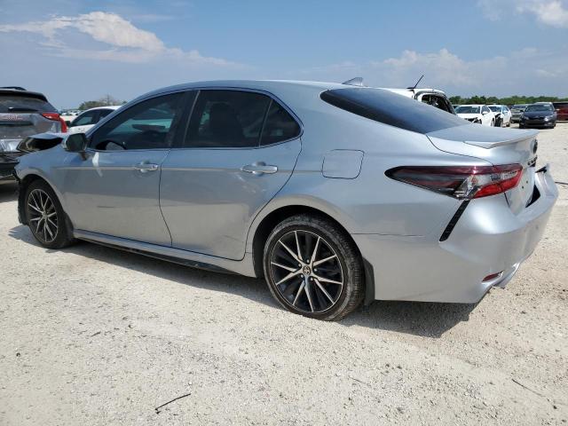 4T1G11AK7RU195503 - 2024 TOYOTA CAMRY SE NIGHT SHADE SILVER photo 2