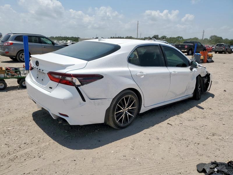 4T1G11AK9PU123523 - 2023 TOYOTA CAMRY SE NIGHT SHADE WHITE photo 3