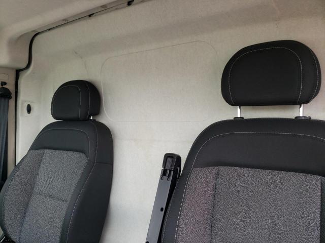 3C6TRVDG2JE153552 - 2018 RAM PROMASTER 2500 HIGH 白色 照片 10