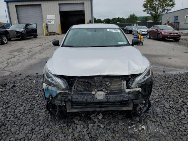 1N4BL4CW1KC175341 - 2019 NISSAN ALTIMA SR SILVER photo 5
