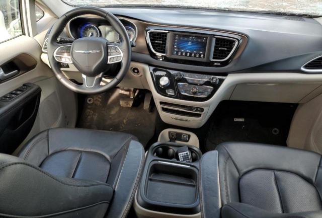 2C4RC1BG4JR110930 - 2018 CHRYSLER PACIFICA TOURING L WHITE photo 8