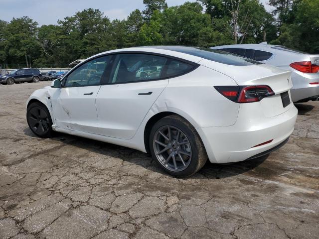 5YJ3E1EA7NF186196 - 2022 TESLA MODEL 3 WHITE photo 2