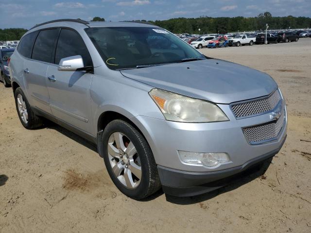 1GNEV33D29S102870 - 2009 CHEVROLET TRAVERSE LTZ SILVER photo 1