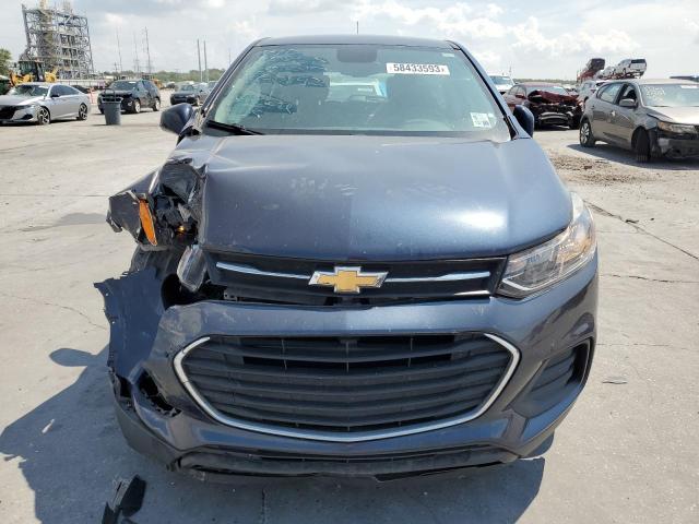 3GNCJKSB8JL360892 - 2018 CHEVROLET TRAX LS BLUE photo 5