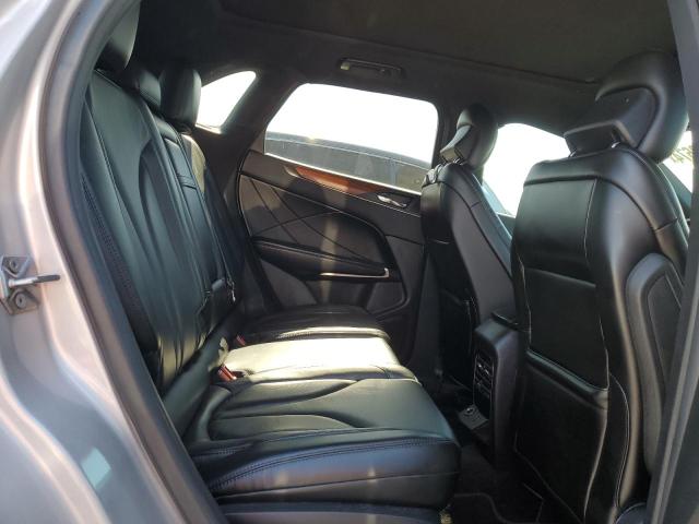 5LMCJ3C95HUL03875 - 2017 LINCOLN MKC RESERVE Gümüş foto 11