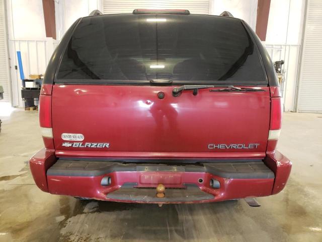 1GNDT13W21K256801 - 2001 CHEVROLET BLAZER MAROON photo 6