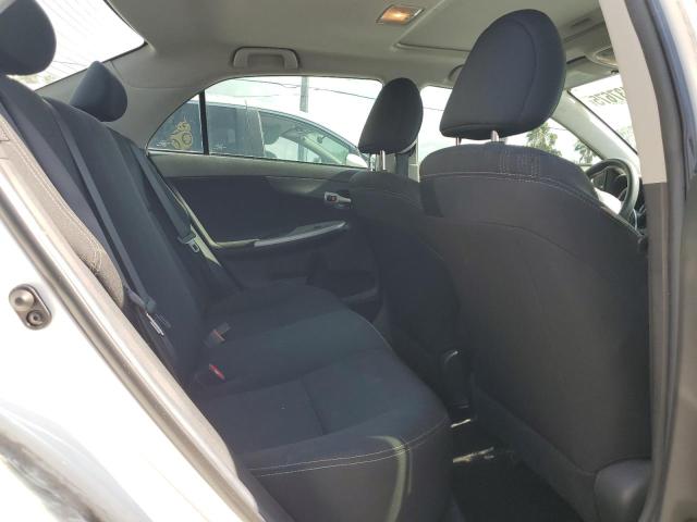 2T1BU4EE1CC820462 - 2012 TOYOTA COROLLA BASE WHITE photo 10