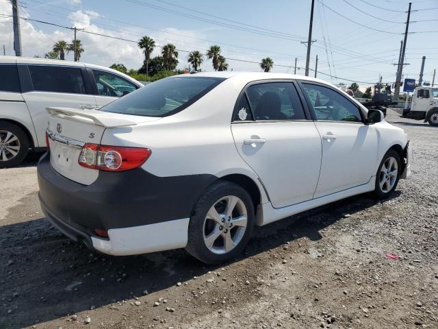 2T1BU4EE1CC820462 - 2012 TOYOTA COROLLA BASE WHITE photo 3