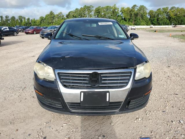 WVWAK73C38E221555 - 2008 VOLKSWAGEN PASSAT KOMFORT BLACK photo 5