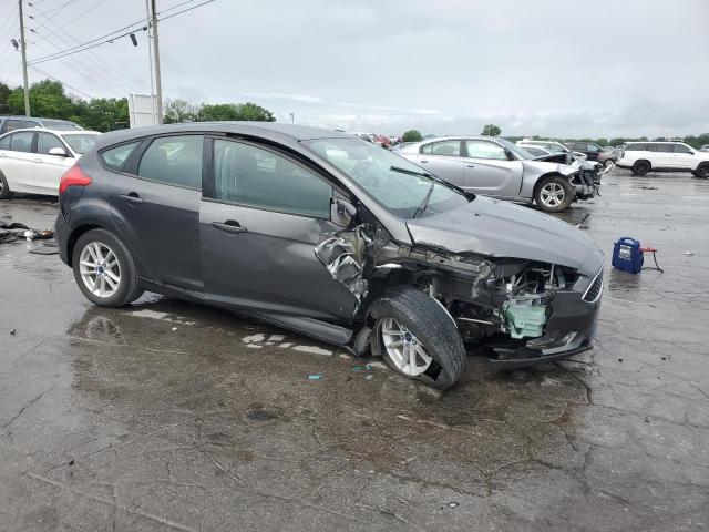 1FADP3K22JL234420 - 2018 FORD FOCUS SE GRAY photo 4