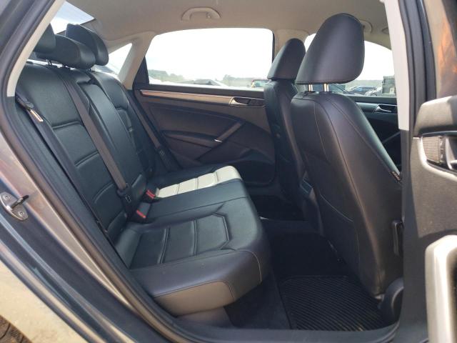 1VWDT7A37HC068944 - 2017 VOLKSWAGEN PASSAT R-LINE Boz foto 10
