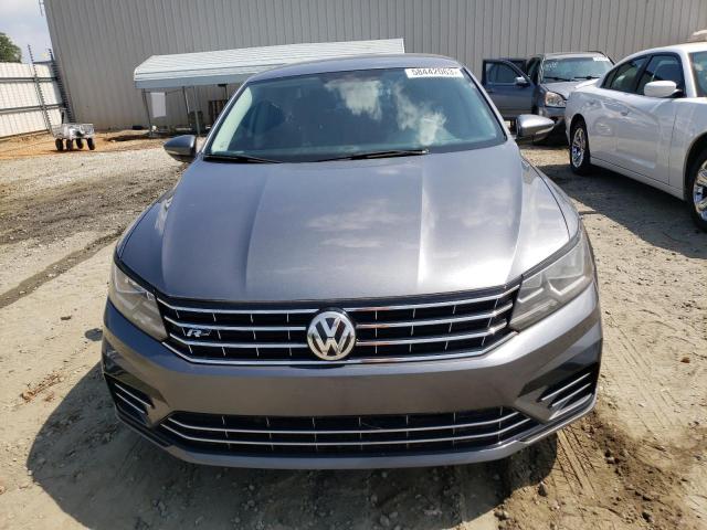 1VWDT7A37HC068944 - 2017 VOLKSWAGEN PASSAT R-LINE Boz foto 5