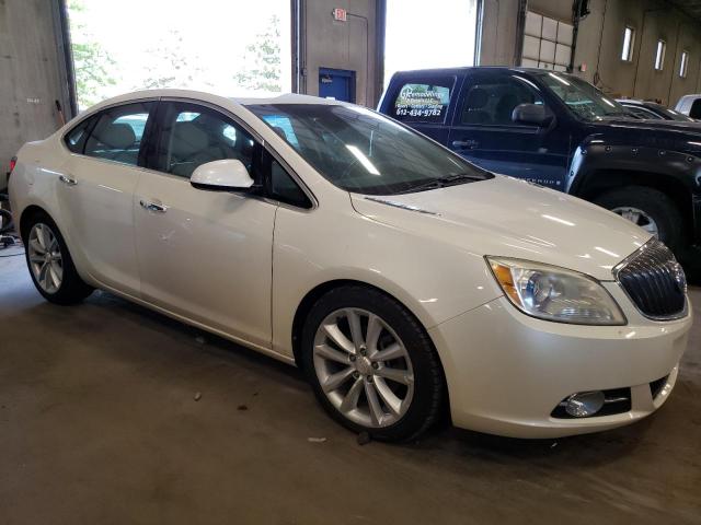 1G4PS5SK2C4139530 - 2012 BUICK VERANO WHITE photo 4