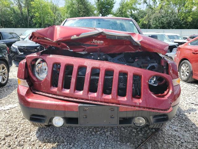 1C4NJRFB0ED629161 - 2014 JEEP PATRIOT LATITUDE RED photo 5