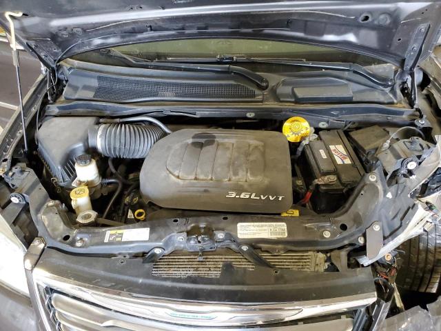 2C4RC1CG2FR597048 - 2015 CHRYSLER TOWN & COU TOURING L GRAY photo 12