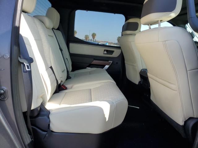 5TFMA5DB0PX073328 - 2023 TOYOTA TUNDRA CREWMAX PLATINUM Grau Foto 10