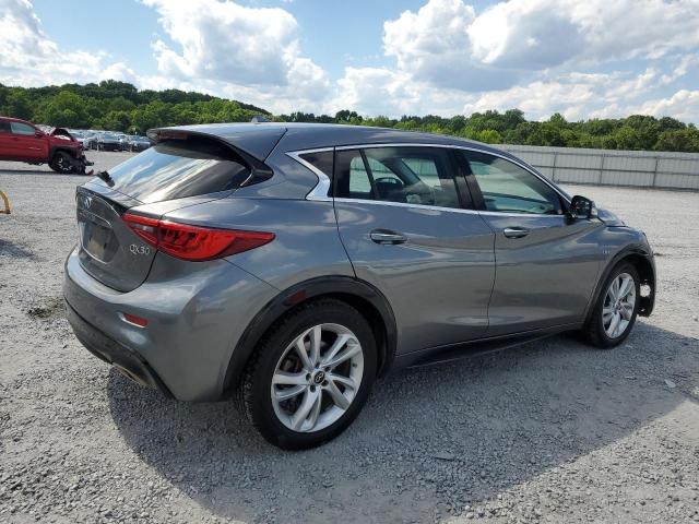 SJKCH5CP5HA035003 - 2017 INFINITI QX30 BASE SILVER photo 3