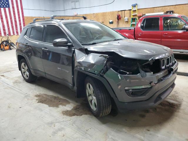 3C4NJDBB7JT349461 - 2018 JEEP COMPASS LATITUDE GRAY photo 4