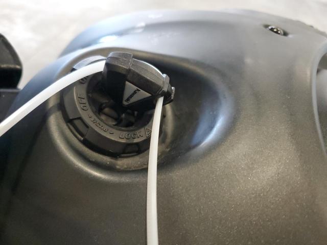 JKAENEC11PDA07631 - 2023 KAWASAKI EN650 C BLACK photo 8