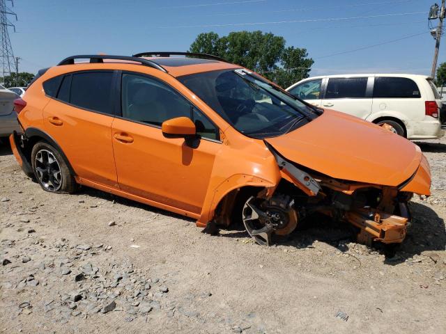 JF2GTAEC7LH253158 - 2020 SUBARU CROSSTREK PREMIUM ORANGE photo 4