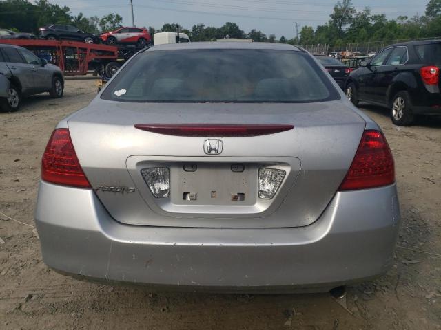 1HGCM56106A162536 - 2006 HONDA ACCORD VALUE SILVER photo 6