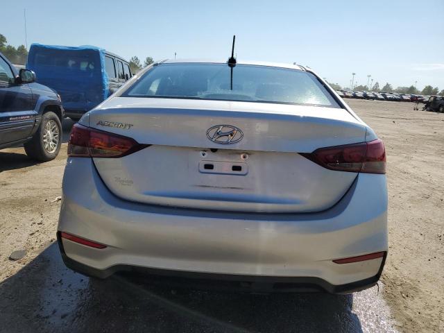 3KPC24A61LE099909 - 2020 HYUNDAI ACCENT SE SILVER photo 6