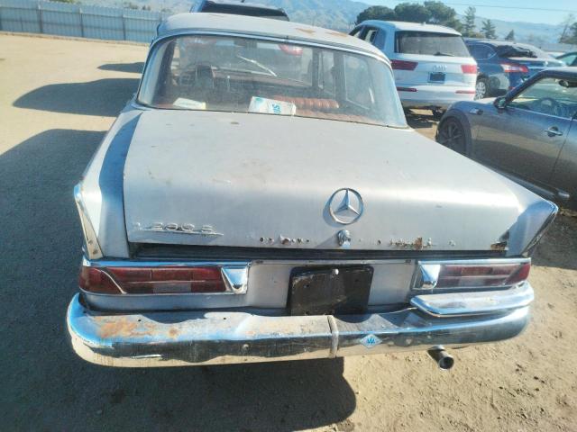 11101010072877 - 1966 MERCEDES-BENZ 230S SILVER photo 6