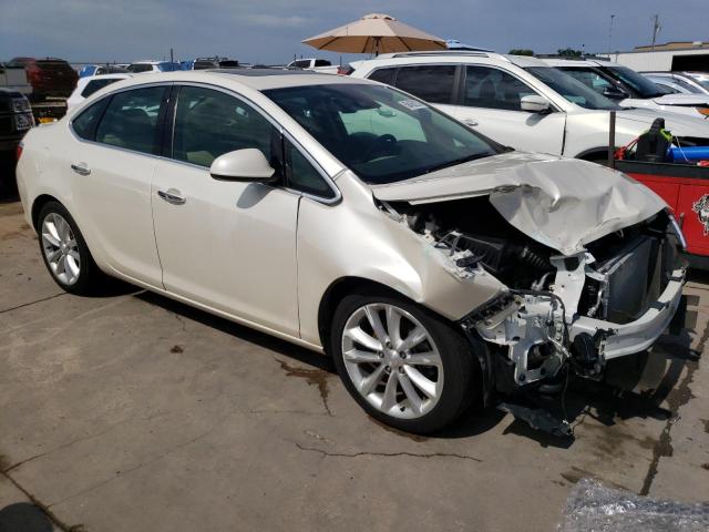 1G4PS5SK0G4128385 - 2016 BUICK VERANO WHITE photo 4